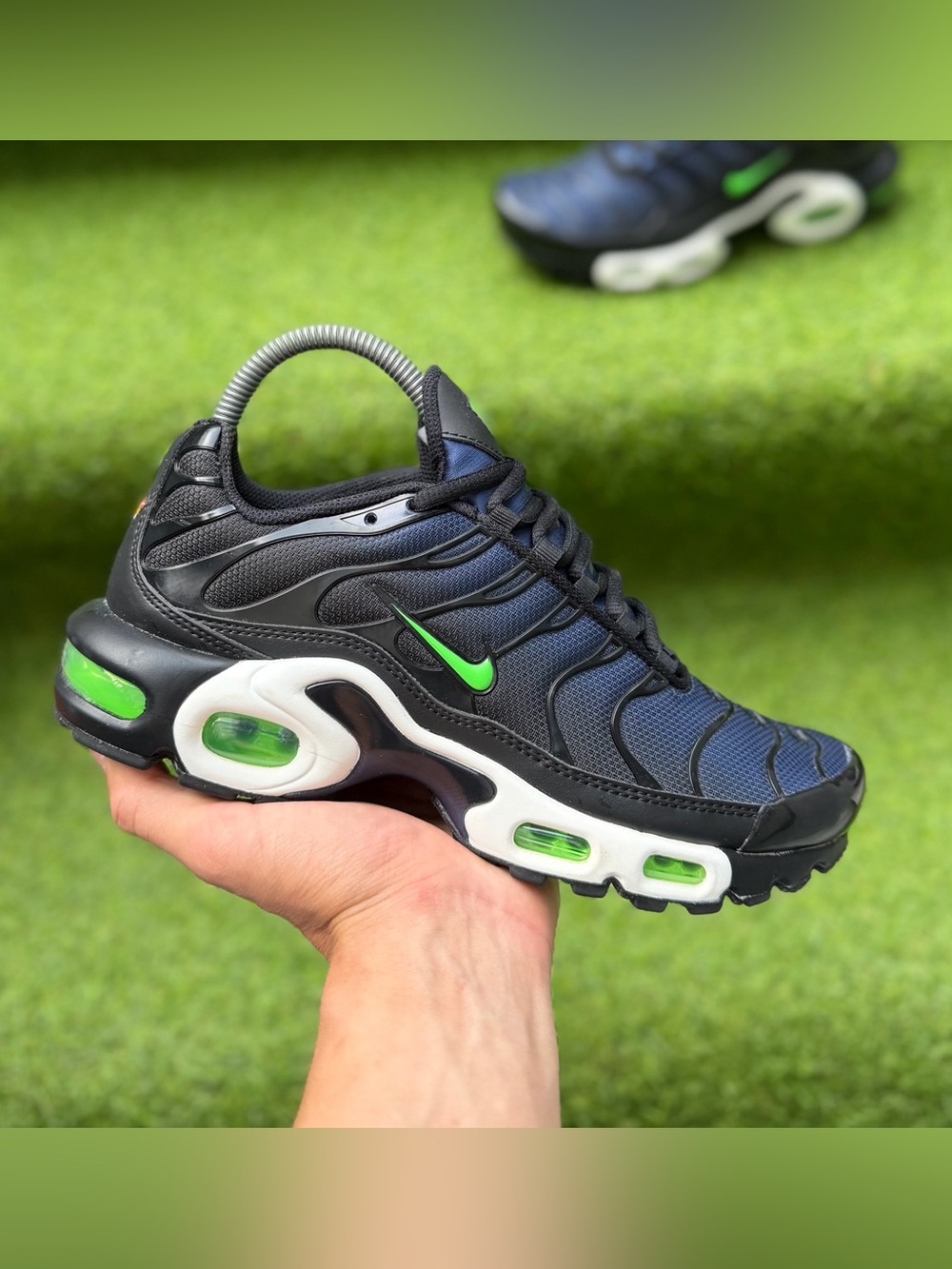 Women’s Running Shoes Nike Air Max Plus Black Navy Brand New 7 US Authentic